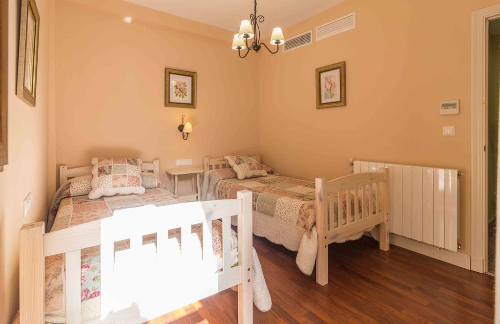Apartamentos Salmerones Alhama de Granada Quarto foto