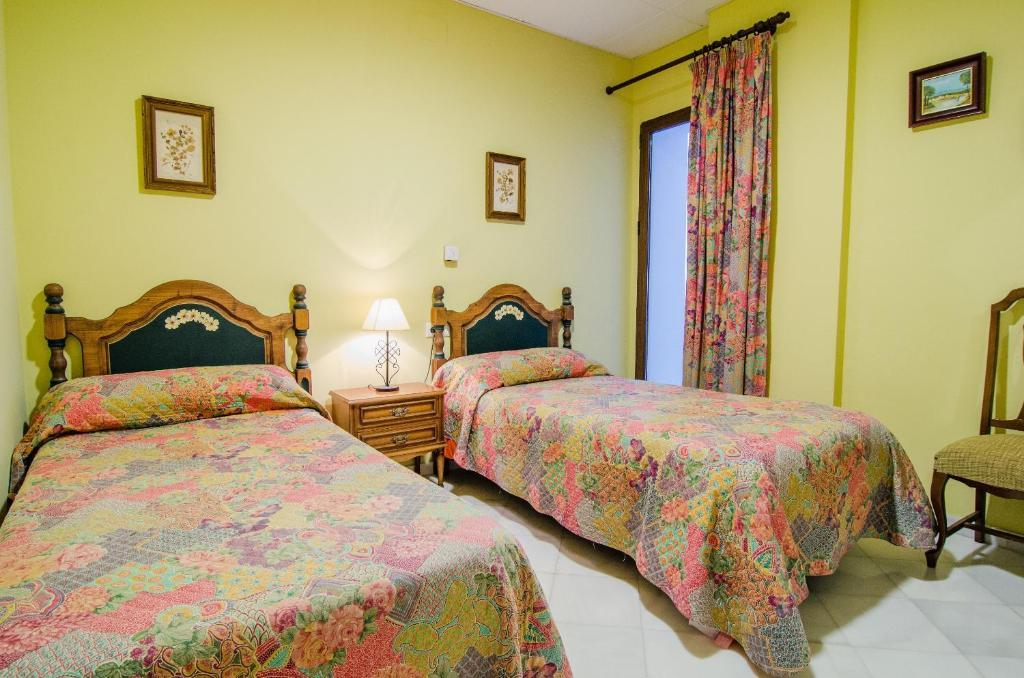 Apartamentos Salmerones Alhama de Granada Quarto foto